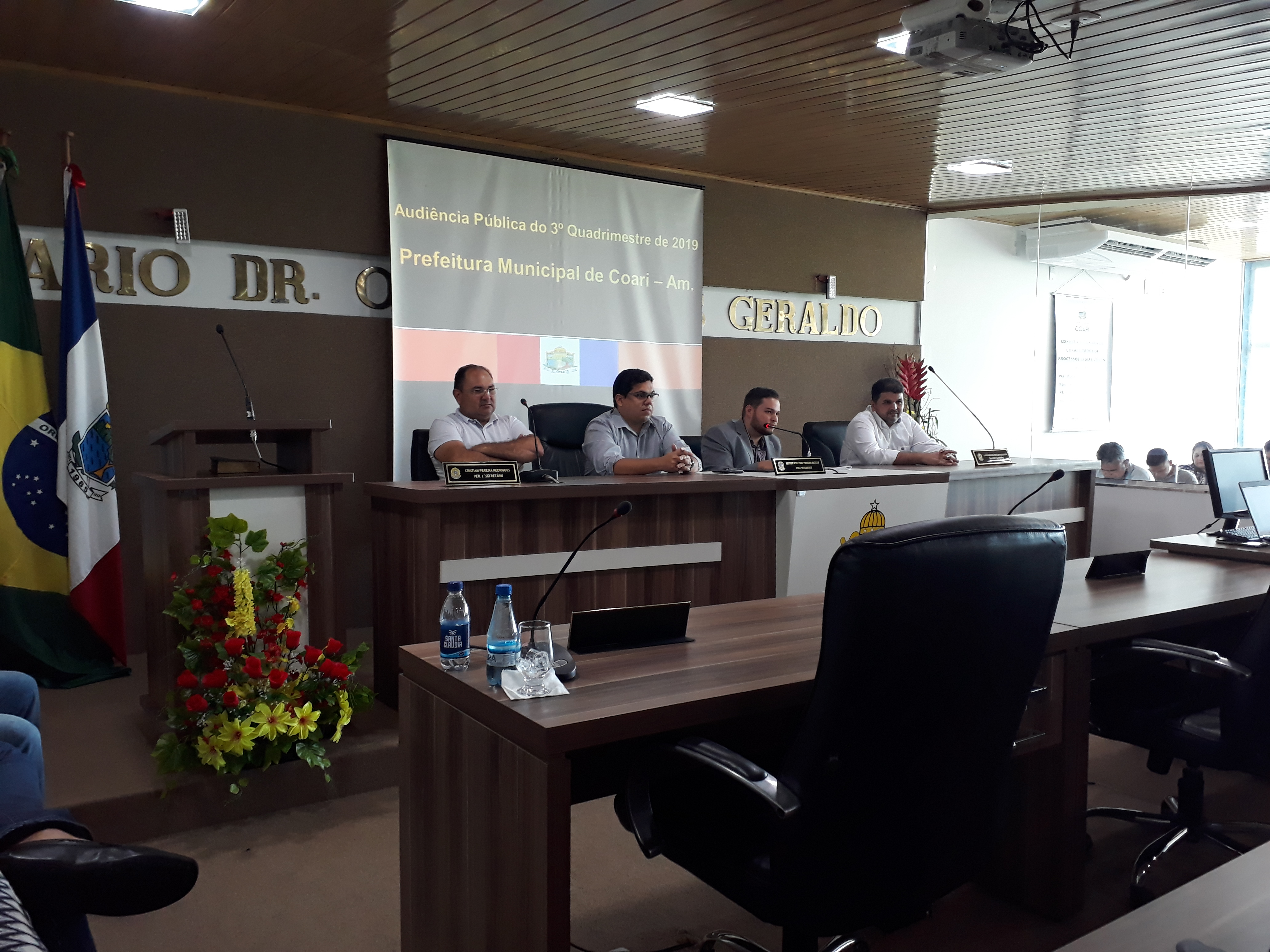 AUDIÊNCIA PÚBLICA PARA APRESENTAÇÃO DO 3º QUADRIMESTRE DE 2019 DA PREFEITURA DE COARI